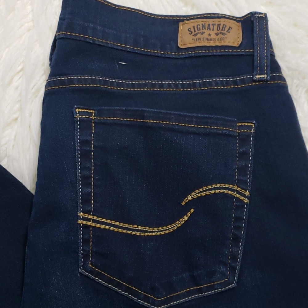 LEVI'S Curvy Boot Cut Dark Wash Jeans - Picture 4 of 8